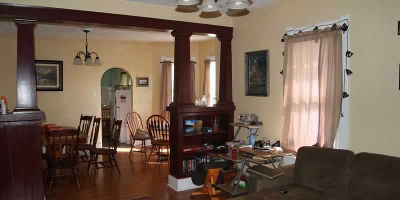 Laramie Apartment: 555 N 3rd St