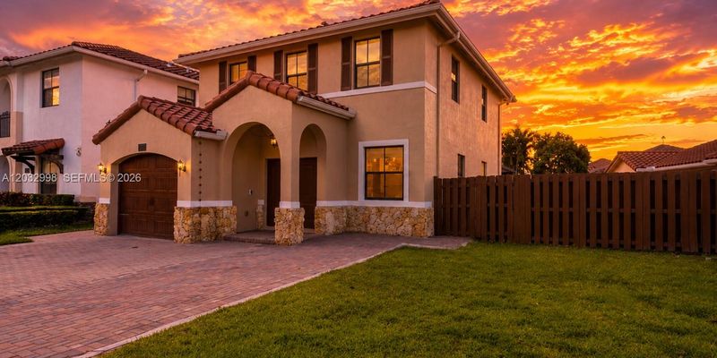 Miami House: 9925 NW 10th St #9925