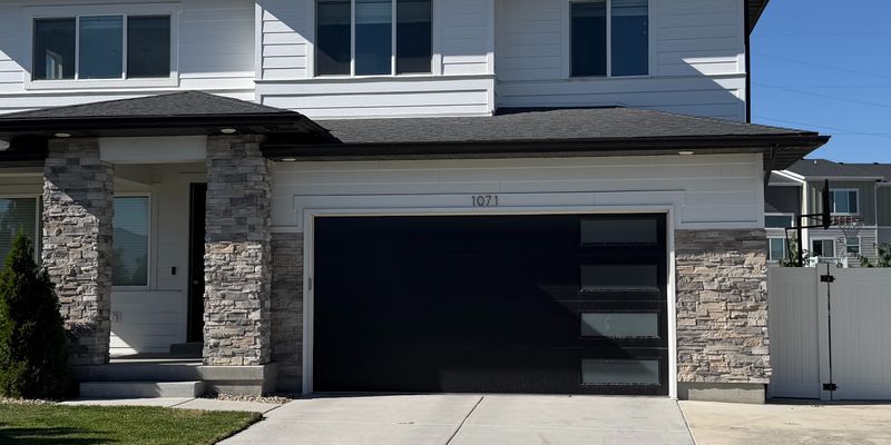 Bluffdale House: 1071 W Sebal Ln