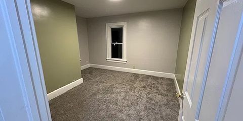 417 Bardon Bdrm 3.jpeg