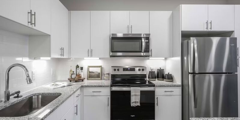 Houston Apartment: 13958 Cottingham St