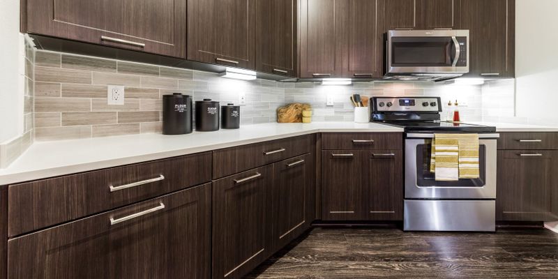 Houston Apartment: 3307 Weslayan St