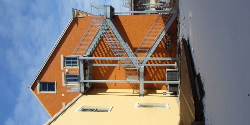 Cincinnati Apartment: 3925 Spring Grove Ave