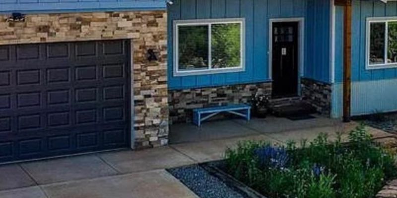 Pagosa Springs House: 1223 Trails Blvd R