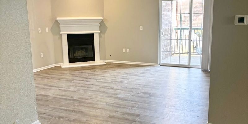 Aurora House: 3852 S Dallas St