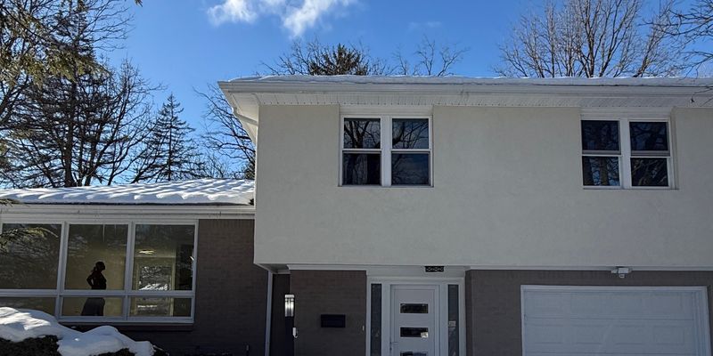 Buffalo House: 4300 Fairfield Dr