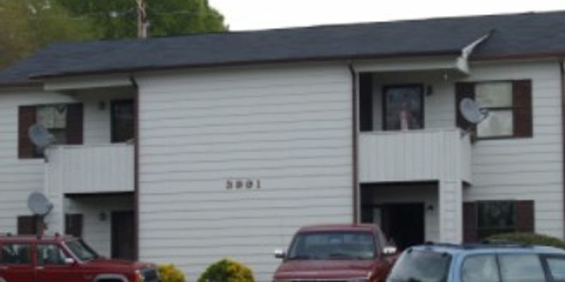 Winston-Salem Apartment: 3991 Bradford Ct