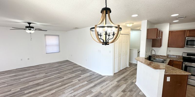 Bunnell House: 4600 E Moody Blvd