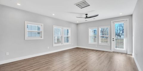 1-web-or-mls-4443-02284.jpg