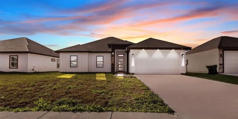 La Feria House: 108 Faith Drive, La Feria, TX 78559