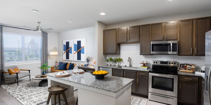 Richmond Apartment: 19000 Beechnut Rd