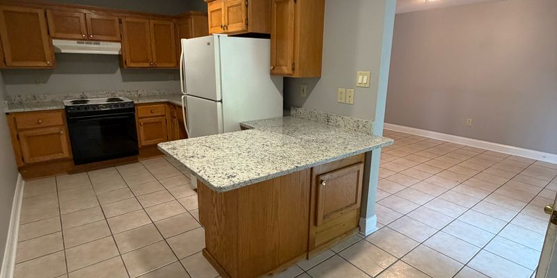 Tickfaw Apartment: 48192 Thornhill Ln