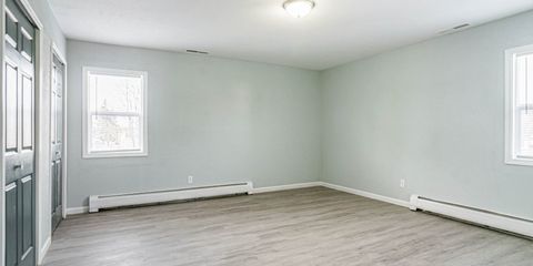 201 E Calvert 1 00009-WEB.jpg