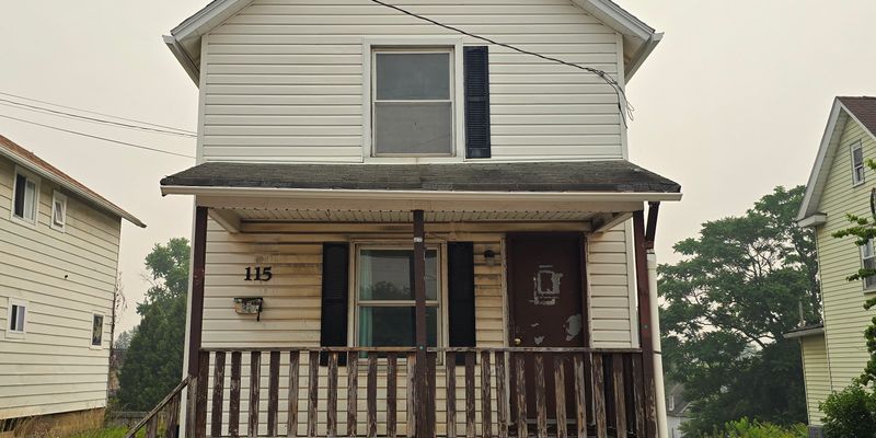 Butler House: 115 5th Ave