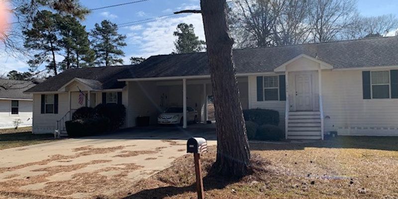Jefferson Multiplex: 1215 Pine Hill Dr