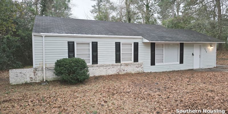 Aiken House: 775 Sommer Street Northeast