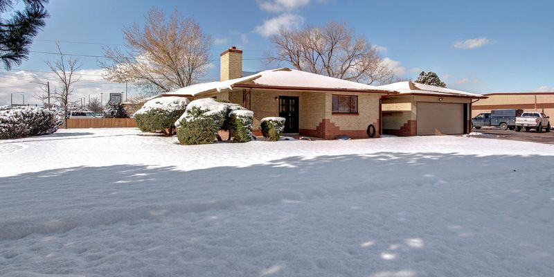 Denver House: 955 E 58th Ave