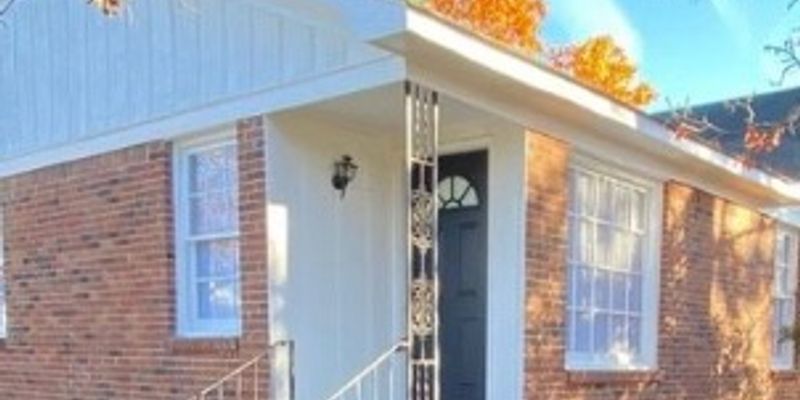 West Columbia House: 1826 Burnham St