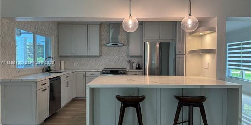 Pinecrest House: 9401 SW 69th Ct
