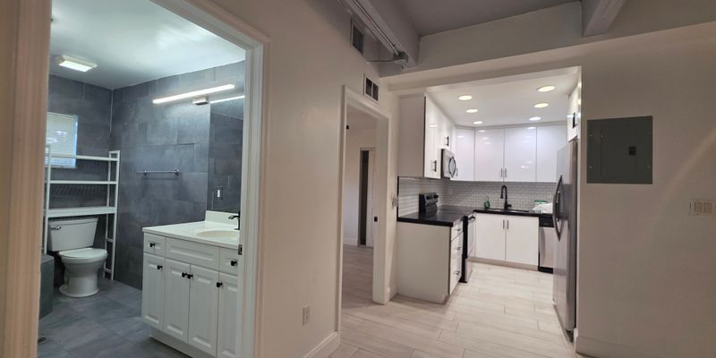 Miami Beach Apartment: 1777 Michigan Ave