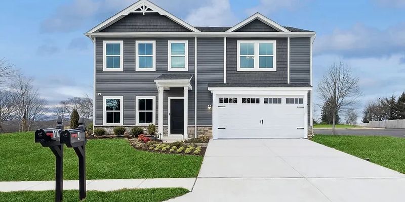 Martinsburg House: 132 Reformation Dr