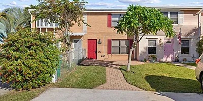 Cape Canaveral House: 244 Canaveral Beach Blvd