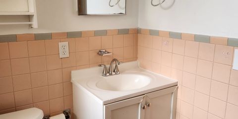 P3 bathroom.jpg