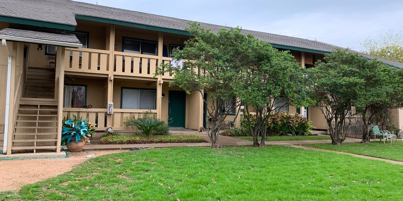 Austin Apartment: 10810 Newmont Road
