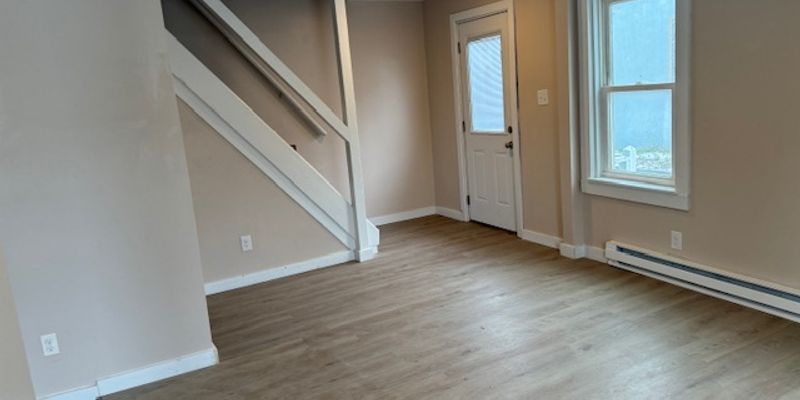 Plattsburgh House: 8 New St