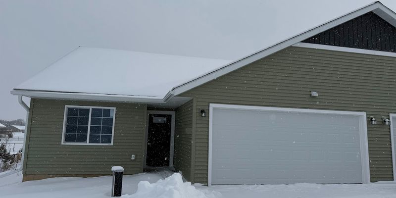 Chippewa Falls Townhome: 5513 164th St