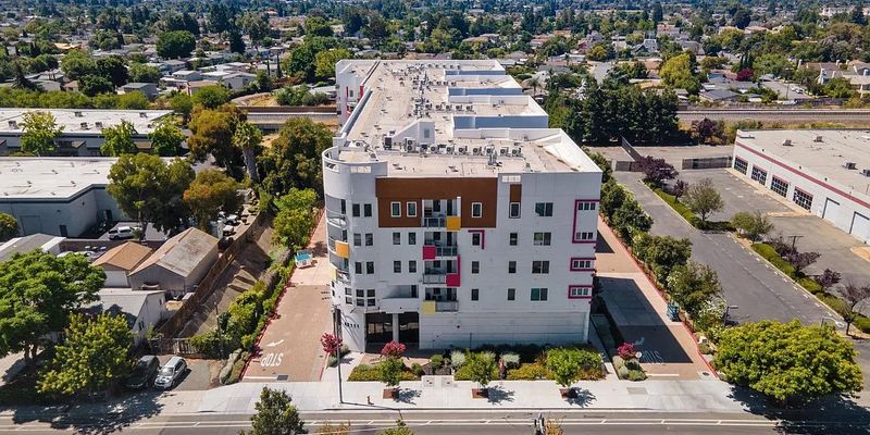 Fremont House: 42111 Osgood Rd #APT B3Y1101