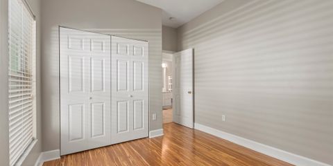 31-web-or-mls-3804-n-arlington-ave.jpg