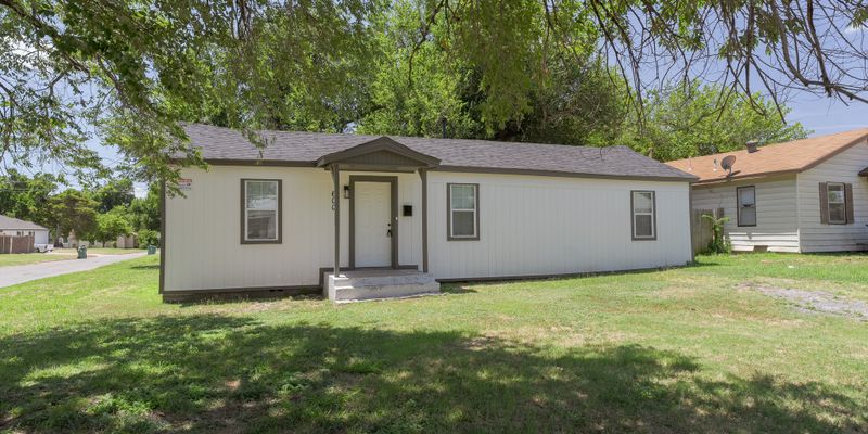 Oklahoma City House: 600 SW 33rd St