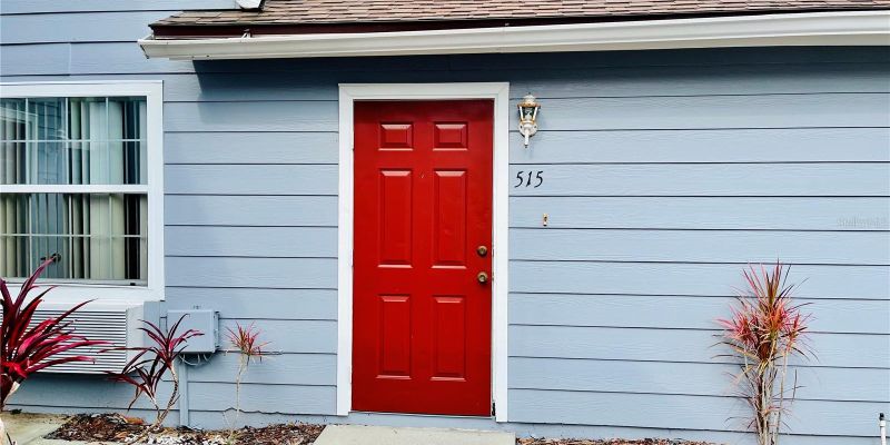 Davenport Multiplex: 515 Orchid Dr