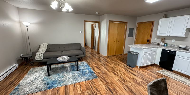 Beulah Apartment: 117 Main St W