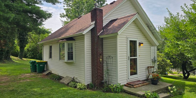 Lyndora House: 106 Lowry