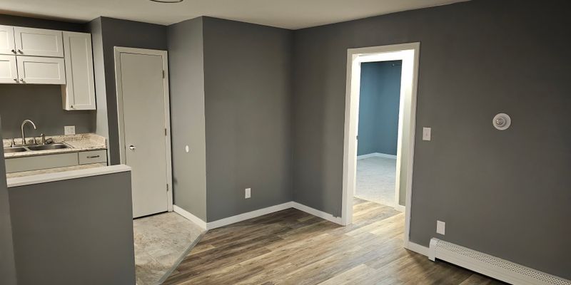 Anchorage Apartment: 534 N Bliss St