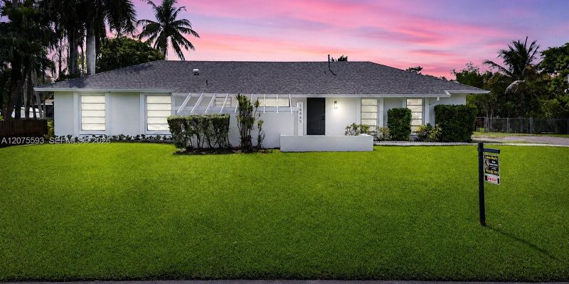 Cutler Bay House: 18468 SW 89th Ct