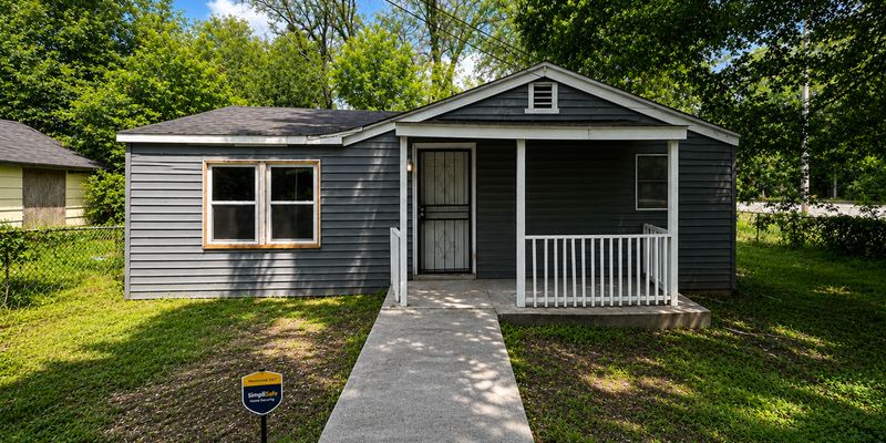 Birmingham House: 1609 34th St SW