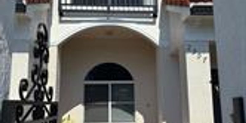 Lauderdale Lakes House: 2997 NW 35 Avenue