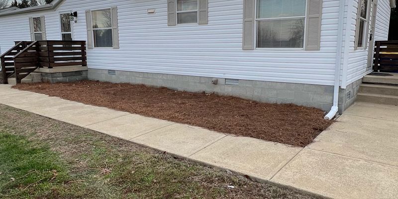 Bowling Green House: 1609 Walden Rd