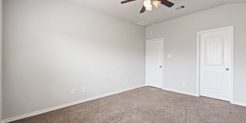 SA907651.jpg