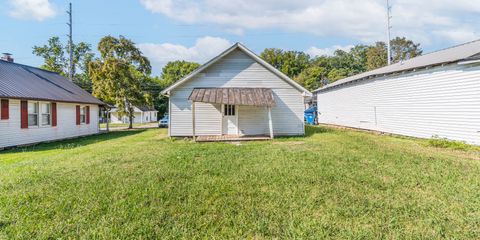 403 McKenna Street-5.jpg