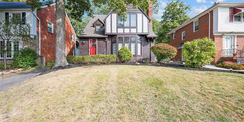 University Heights House: 3829 Washington Blvd