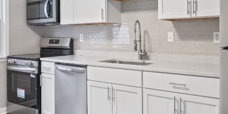 Louisville Apartment: 2912 Abigail Dr