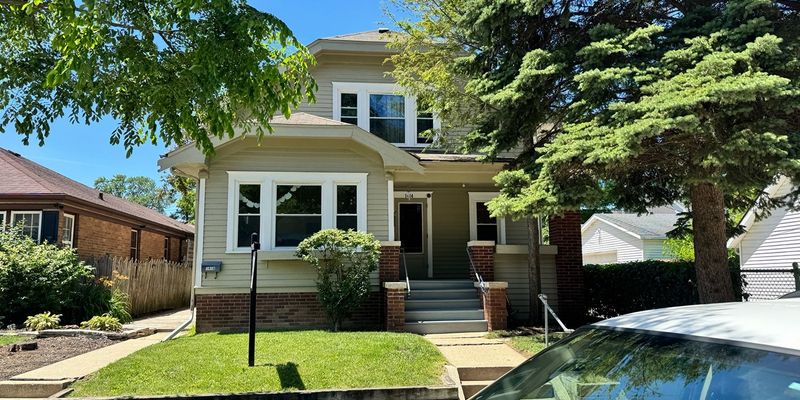 Racine Multiplex: 1414 W Lawn Ave