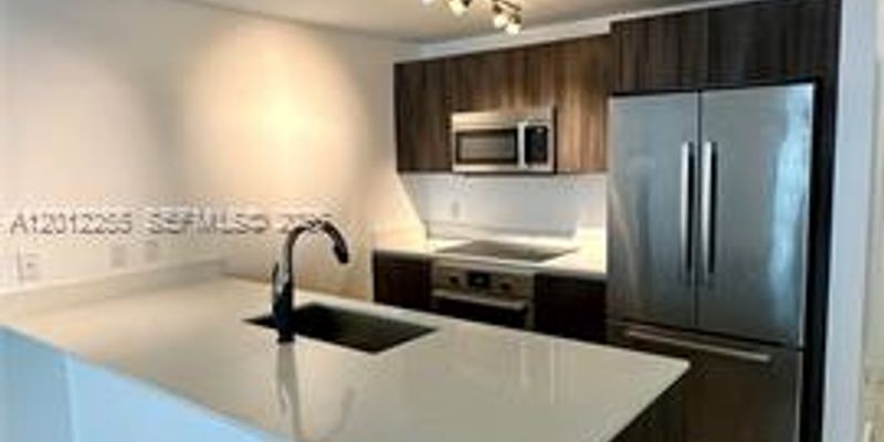 Miami Condo: 488 NE 18th St