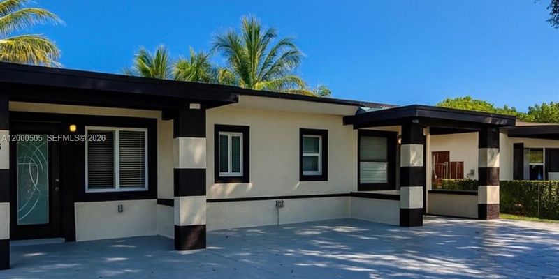 Miami House: 783 NW 96th St