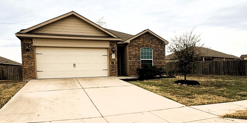 Venus House: 120 Rushmore Ln