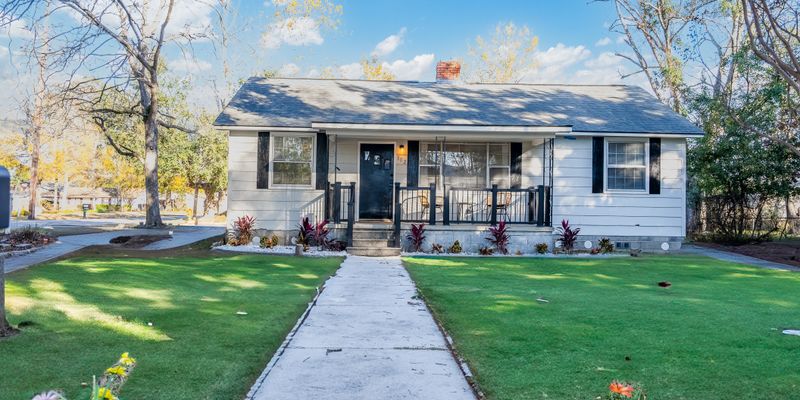 Port Wentworth Apartment: 102 Evora St